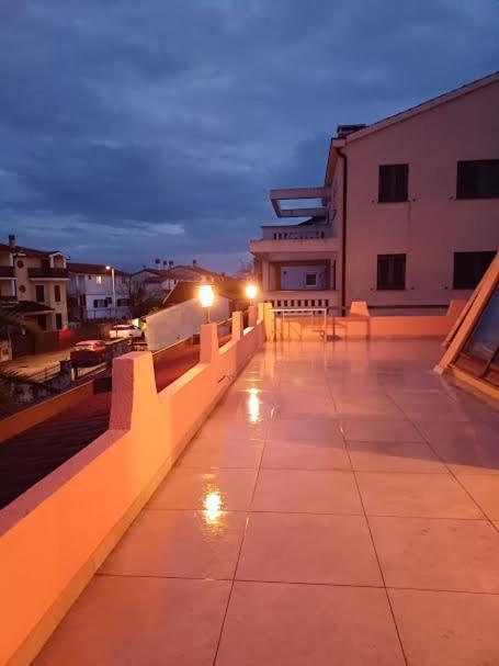 Apartmani Delas 2 Pjescana Uvala Exteriér fotografie