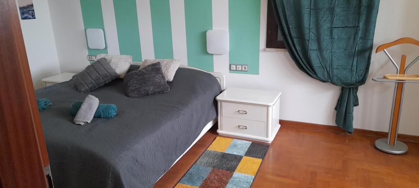 Apartmani Delas 2 Pjescana Uvala Exteriér fotografie