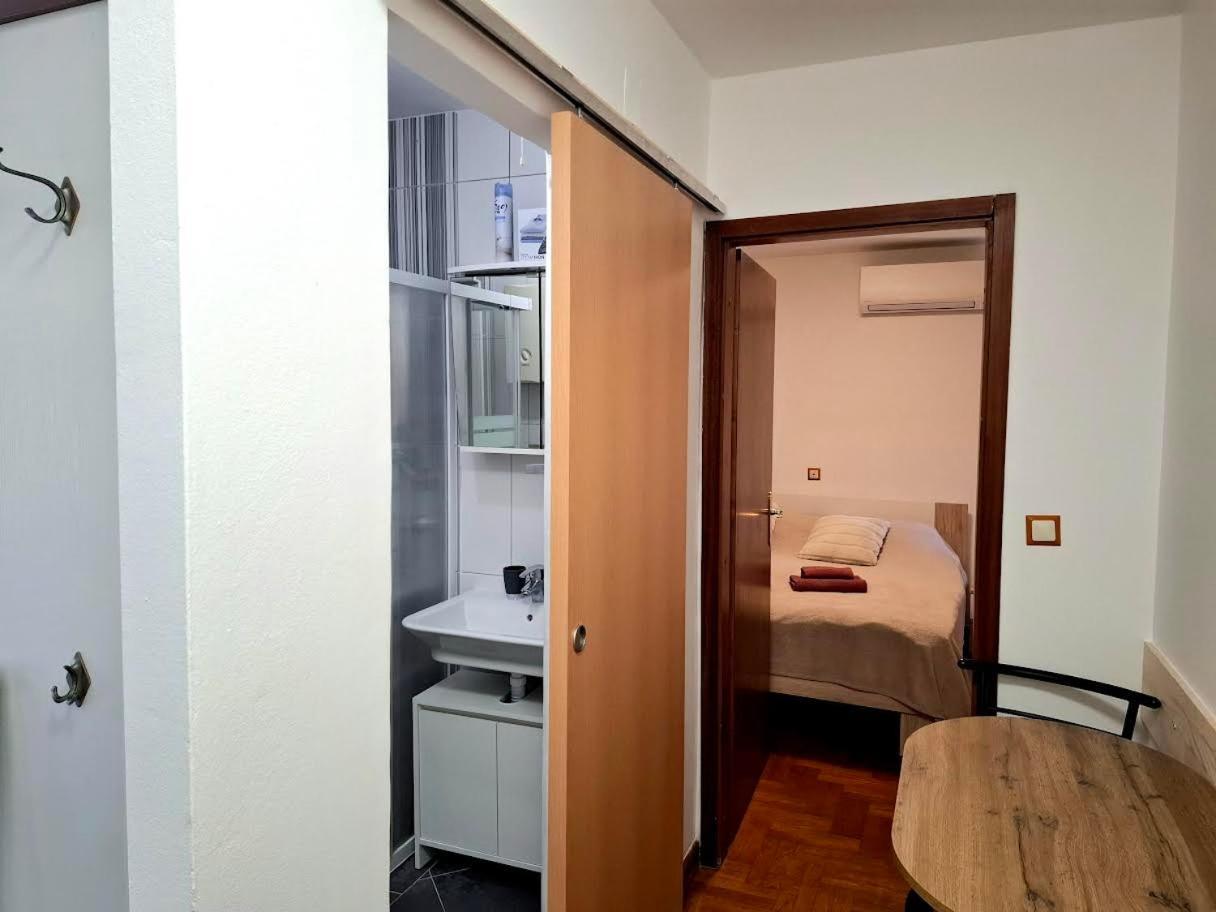 Apartmani Delas 2 Pjescana Uvala Exteriér fotografie