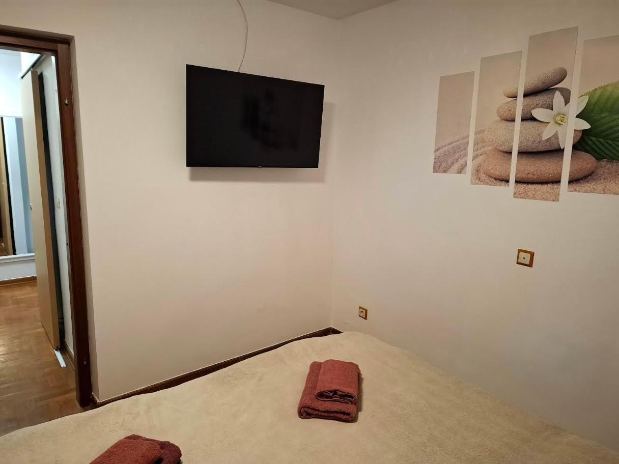 Apartmani Delas 2 Pjescana Uvala Exteriér fotografie